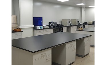 山西艾德沃思實驗室工程技術有限公司祝大家在新的一年里，生意興隆財源廣進，萬事如意!